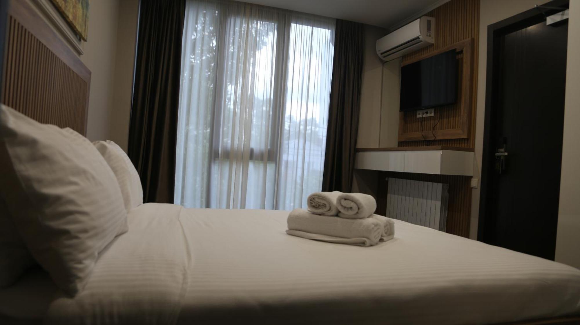 Golden Sun Kobuleti Otel Dış mekan fotoğraf