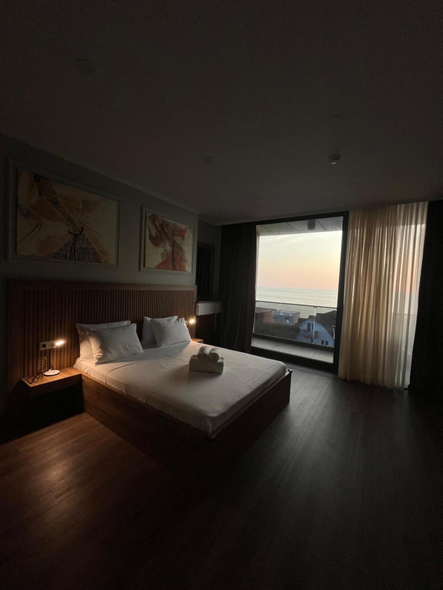 Golden Sun Kobuleti Otel Dış mekan fotoğraf